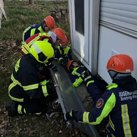Einsatzübung Jugendfeuerwehr Bretnig-Hauswalde