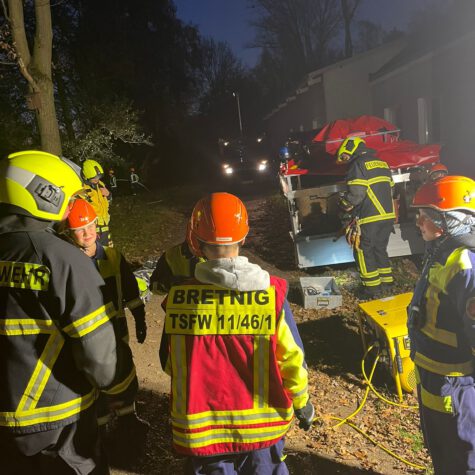 Einsatzübung Jugendfeuerwehr Bretnig-Hauswalde