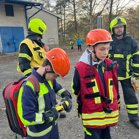 Einsatzübung Jugendfeuerwehr Bretnig-Hauswalde