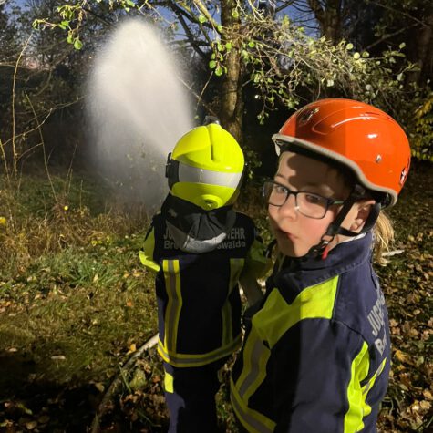 Einsatzübung Jugendfeuerwehr Bretnig-Hauswalde
