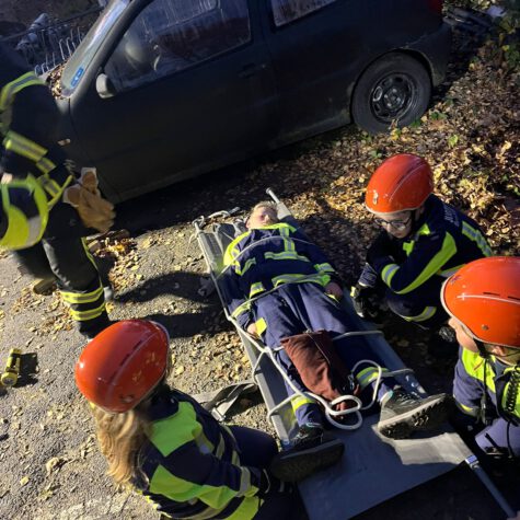 Einsatzübung Jugendfeuerwehr Bretnig-Hauswalde
